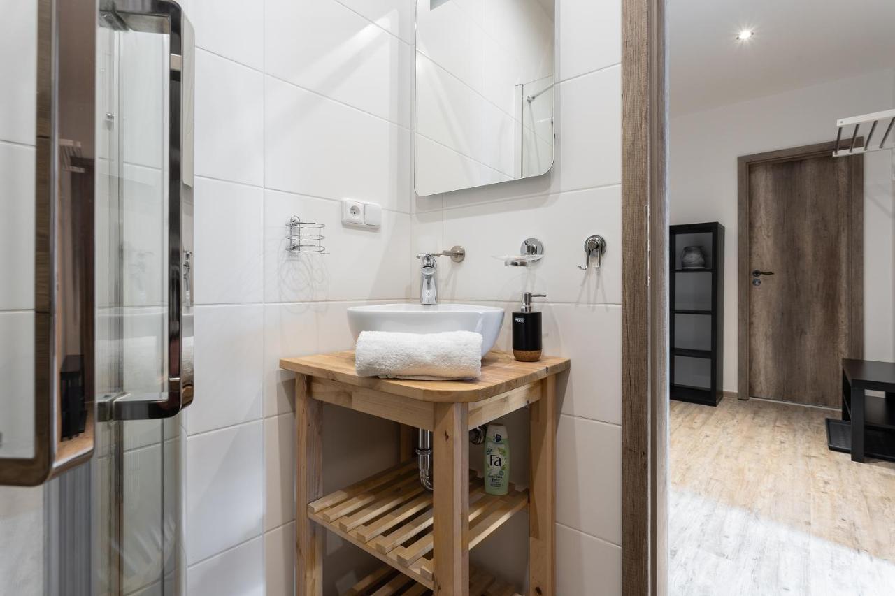Vlevo Dole Koko Apartment Рокитніце-над-Їзероу Екстер'єр фото